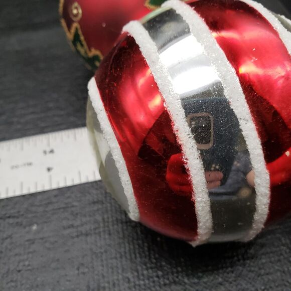 Set of 3 Glass Christmas Ornaments 3" Red White Green Painted Holiday Balls - Picture 12 of 12